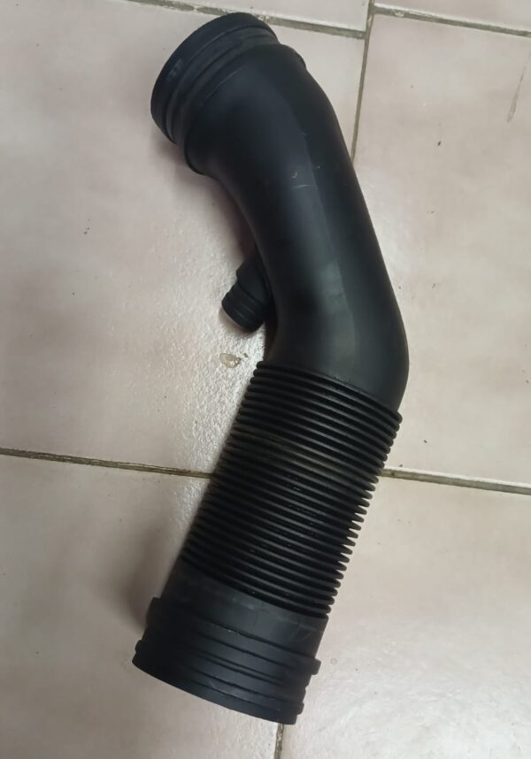 Airbox pipe