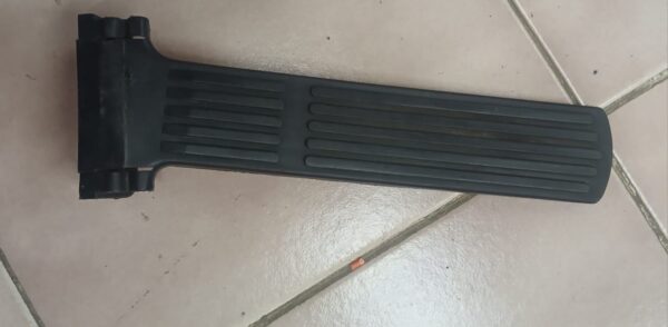 Accelerator pedal